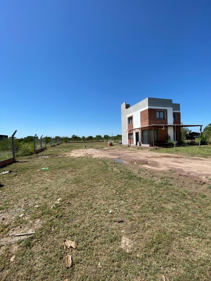 Casa Duplex Cuatro Ambientes, Los Aromos Dos, Puerto Tirol.