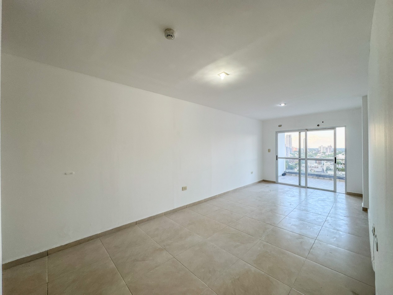 Departamento 2 Dorm + Cochera en Macrocentro | Piso 10 con Vista Abierta