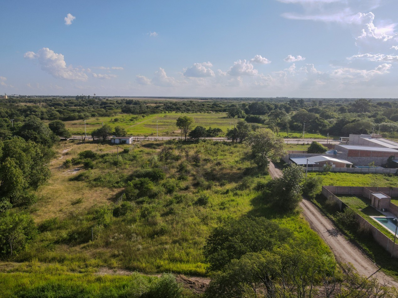 2 Lotes Sobre Av Marconi con 2554 m² c/u y Conexion Directa a Ruta 11