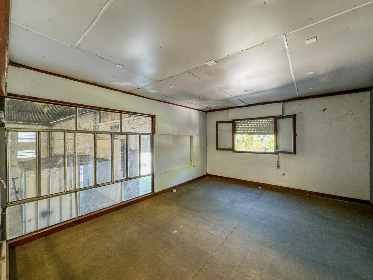 Galpon de 394 m² en Av Italia