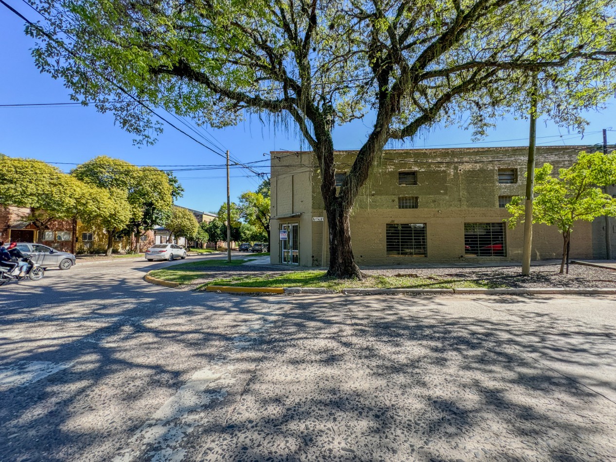 Galpon de 394 m² en Av Italia