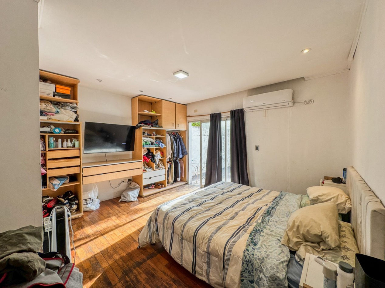 Casa con Local Comercial y Oficinas en Pleno Microcentro