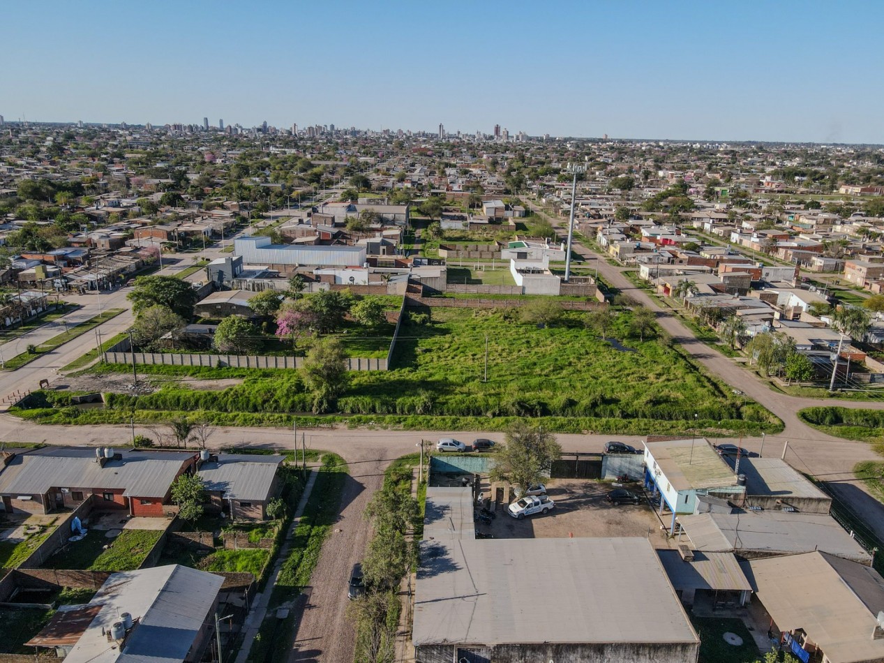 Terreno en esquina de 750 m² a 50 m de Av. San Martin