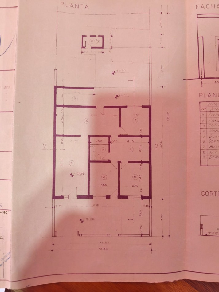Casa con pileta y quincho independiente en terreno de 500 m² — Fontana
