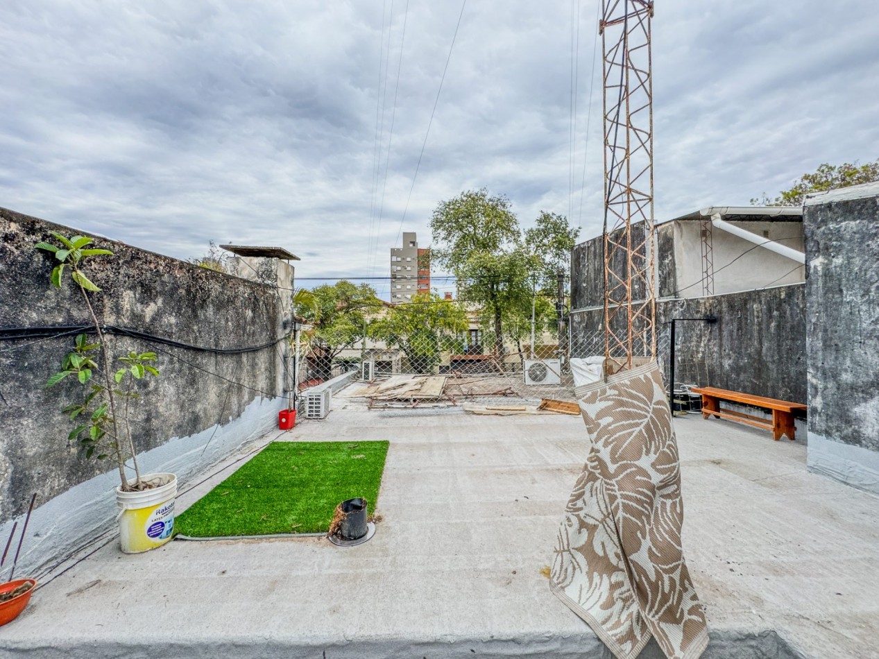 Casa en Macrocentro con losa apta para ampliar en altura