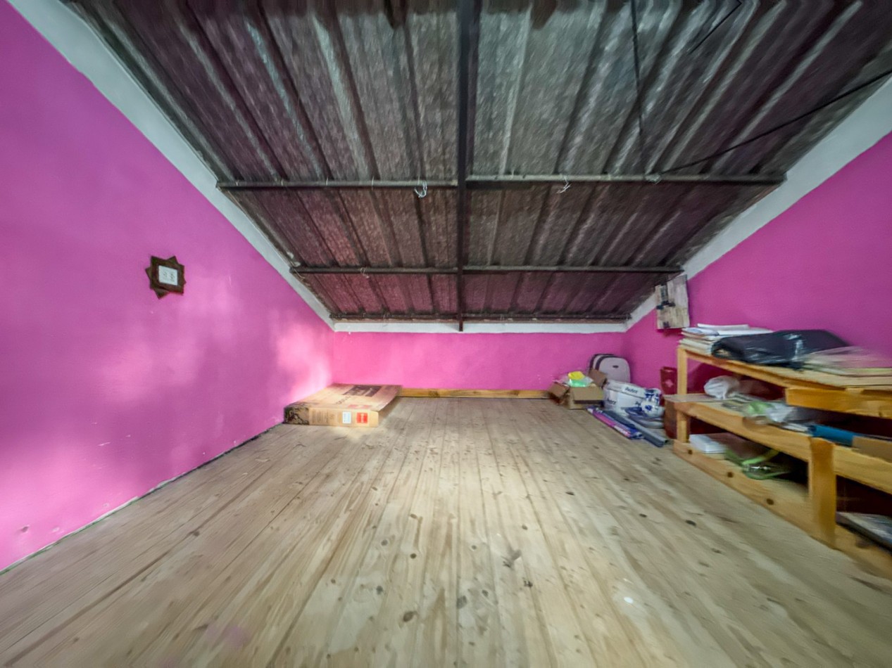 Casa con local y deposito en terreno de 400 m² — a 50 m de Av. Soberania Nacional
