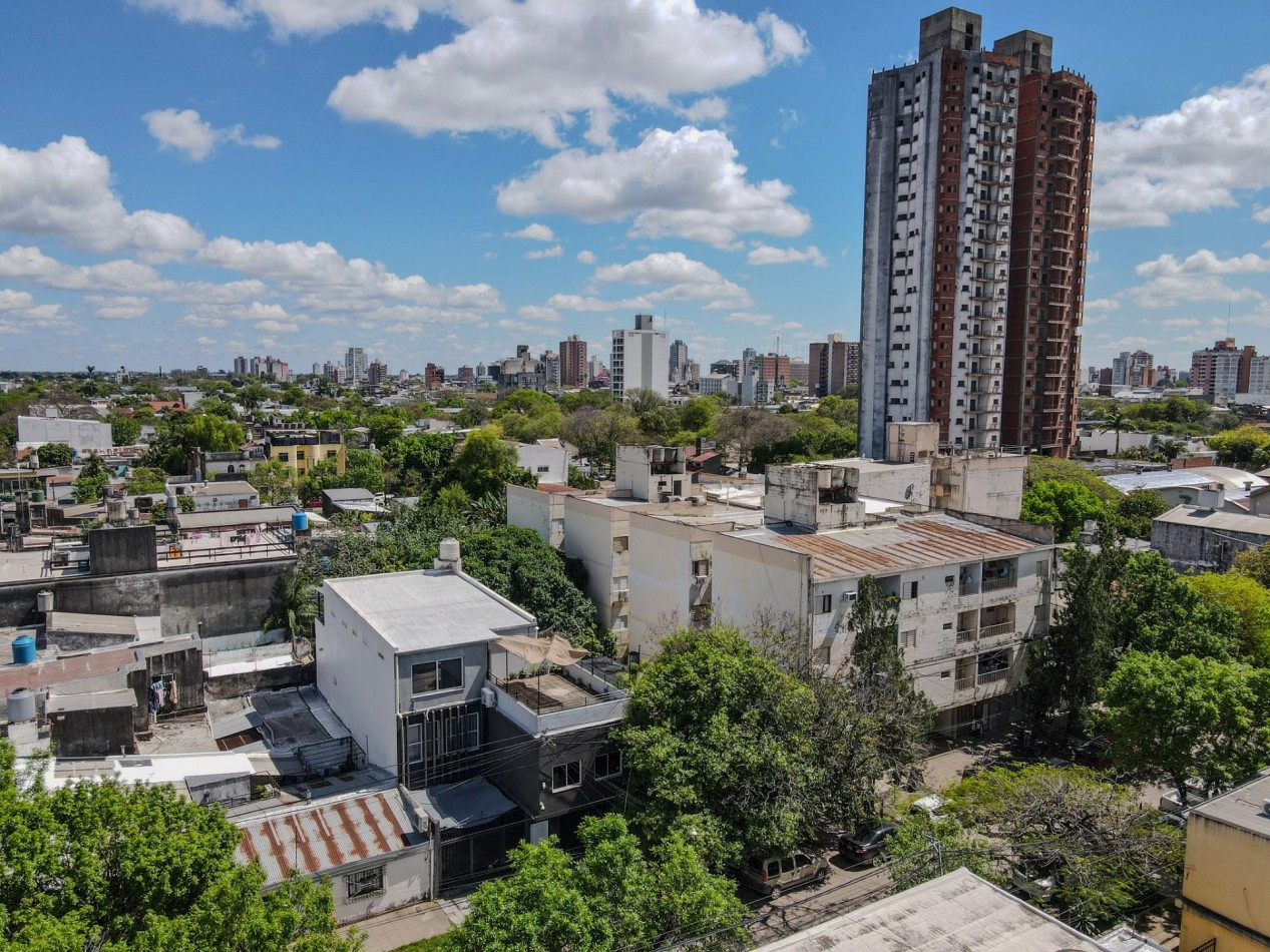 Terreno 11x40 (440 m²) en zona UNNE, apto edificio de hasta 6 plantas