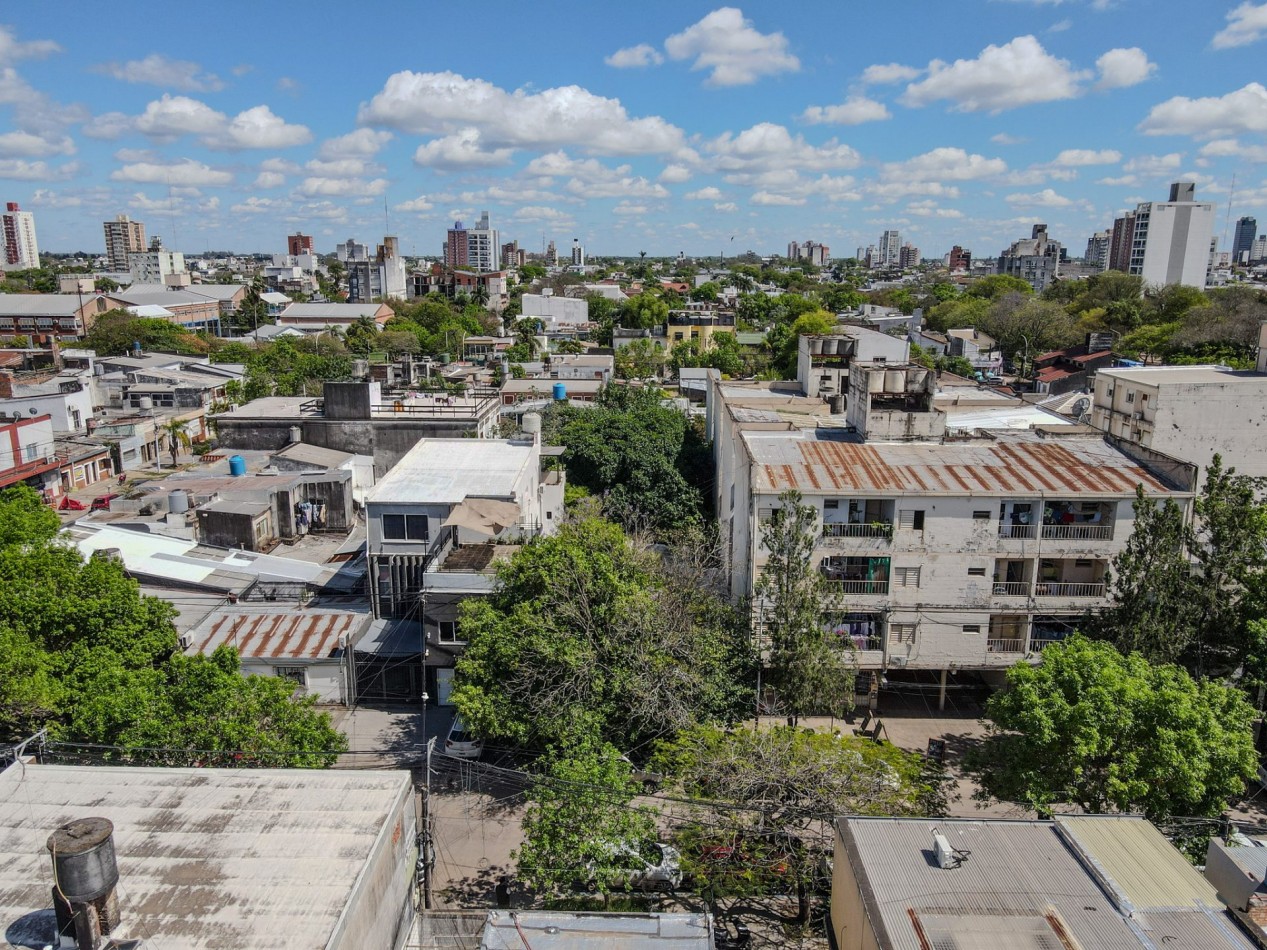 Terreno 11x40 (440 m²) en zona UNNE, apto edificio de hasta 6 plantas